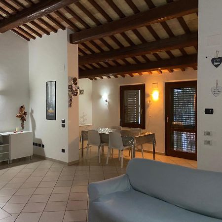 Casa Di Adele Apartamento Chiaravalle Marche Exterior foto